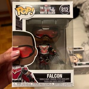Funko pop Marvel The Falcon Winter Soldier Bobble Head